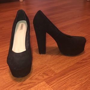 Black suede platform heels